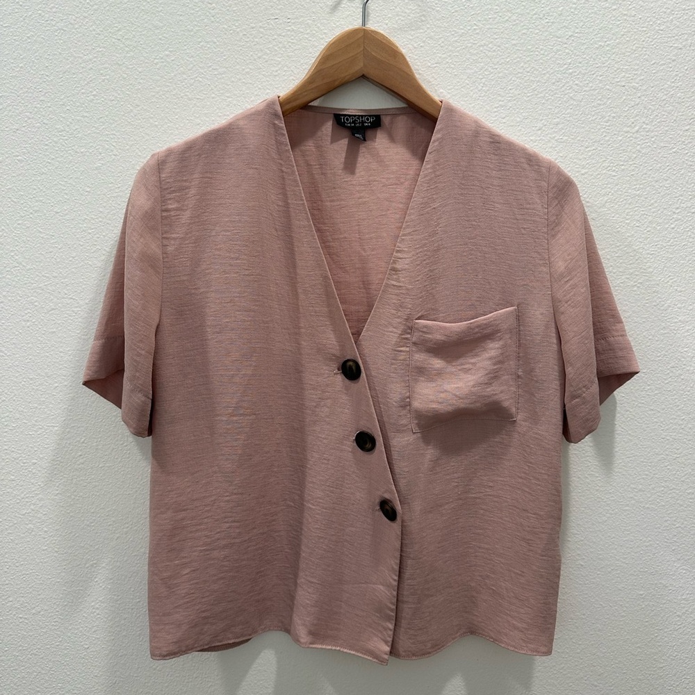 Topshop Blush Button-Front V-Neck Top Assymetric blush mauve pink size 2 spring